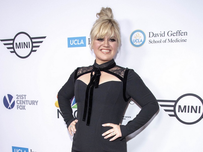 Kelly Clarkson Announces Las Vegas Residency Owensboro Radio